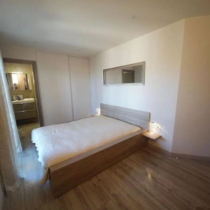 F3 Dans Une Villa Supercannes 발로리스 0*,