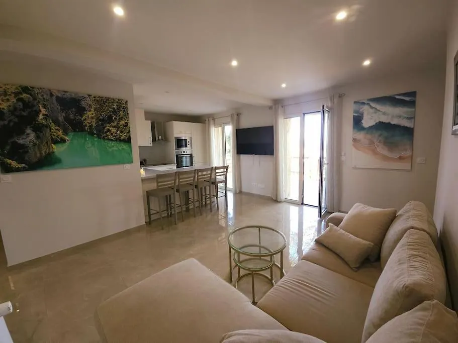 F3 Dans Une Villa Supercannes Vallauris
