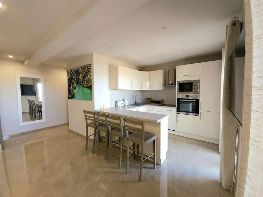 F3 Dans Une Villa Supercannes 발로리스 프랑스